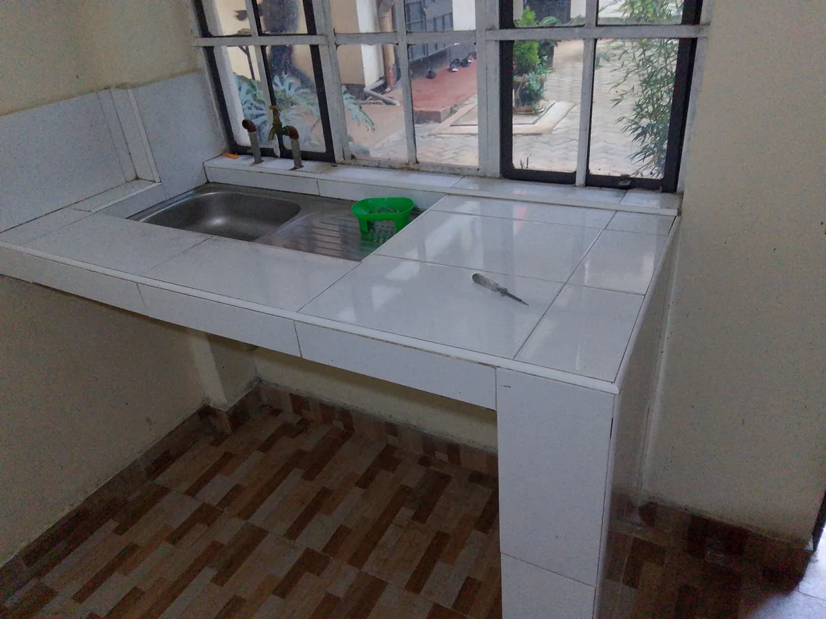 Property detail 1