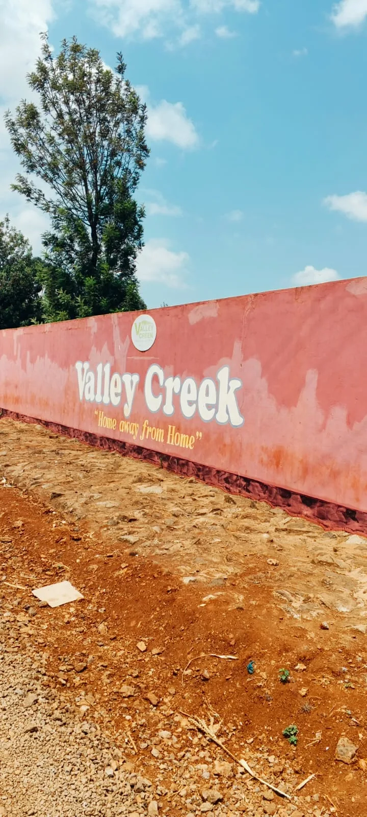 VALLEY CREEK — student hostel