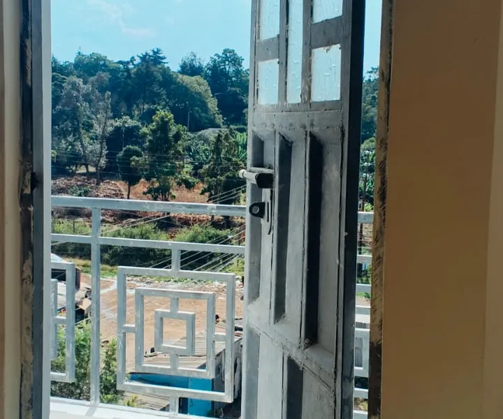 Property detail 2