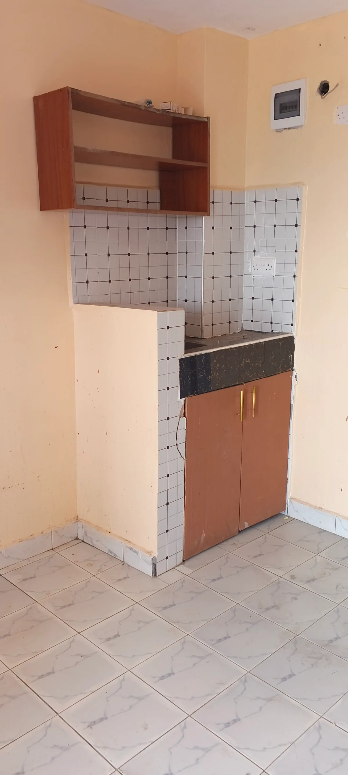 Property detail 1