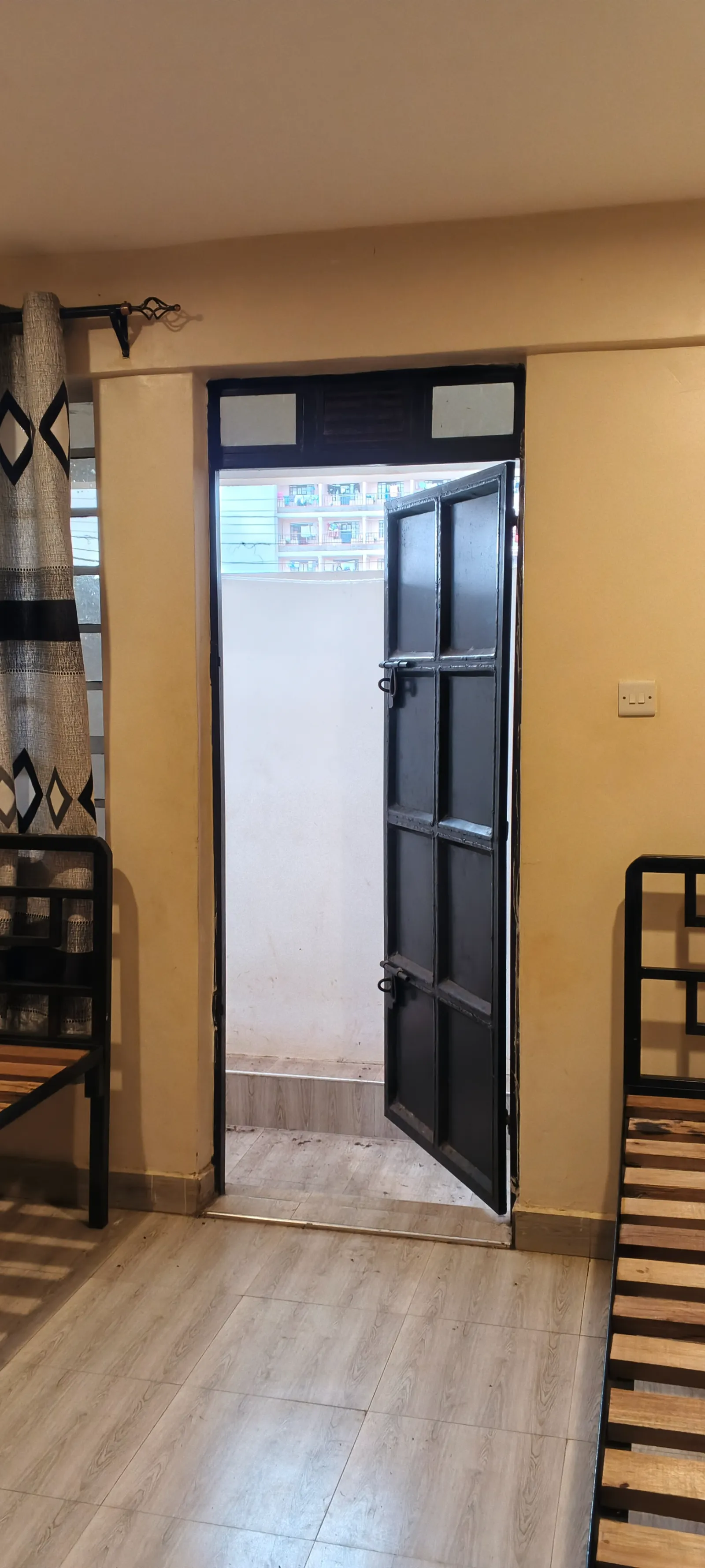 Property detail 2