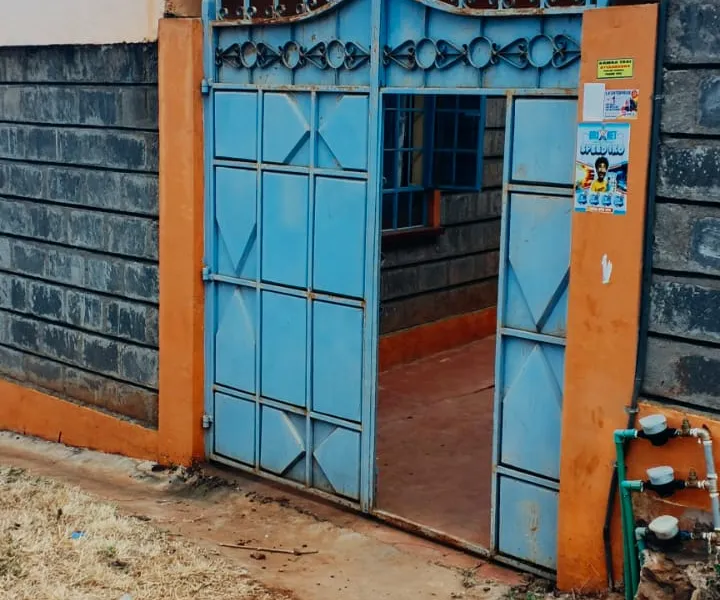 GATEWAY SHELTERS HOSTEL — student hostel near DeKUT